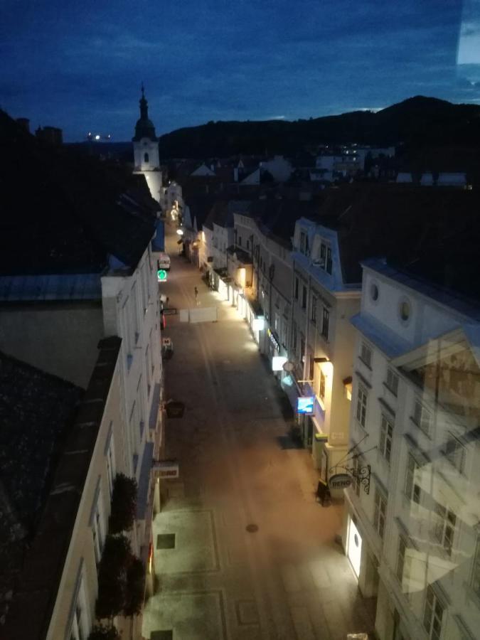 Penthouse Maxfux Direkt In Der Fussgaengerzone 130M2 Apartment Krems an der Donau Exterior photo