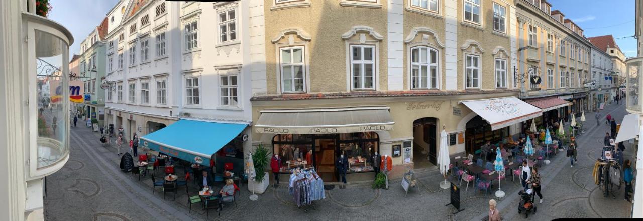 Penthouse Maxfux Direkt In Der Fussgaengerzone 130M2 Apartment Krems an der Donau Exterior photo